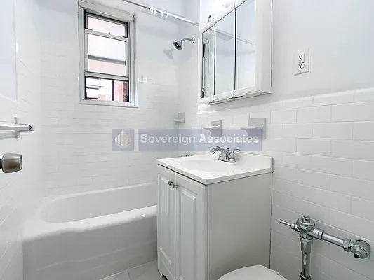 Sold by Sovereign Associates | media 19