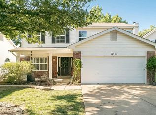 313 Valparaiso Ct, Valley Park, MO 63088
