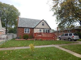 17551 Lorenz Ave, Lansing, IL 60438