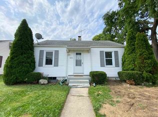 19830 Gilmer St, South Bend, IN 46614