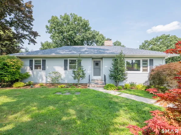 24 Karen Road, Danbury, CT 06811