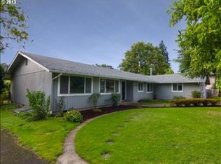 33898 NE Prairie St, Scappoose, OR 97056