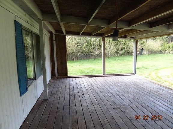 3rd image of 2208 278th St E