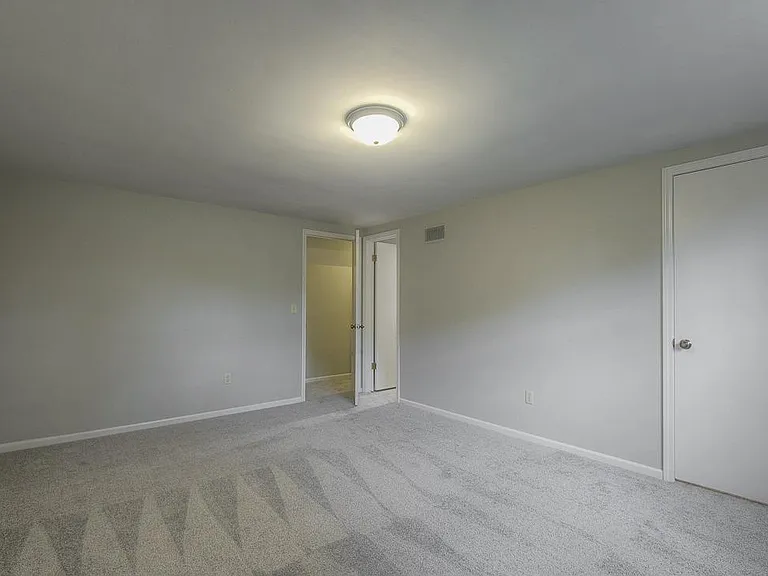 upstairs 4th bedroom features an en-suite bath, making this a great second master for guests or adult children or other multi-generational homes.