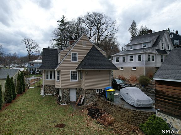 3rd image of 14 Arden Road