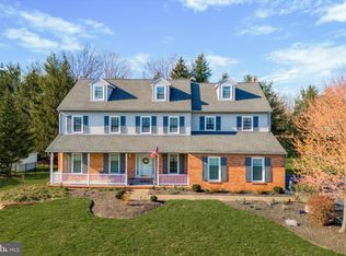 733 Shearer St, North Wales, PA 19454