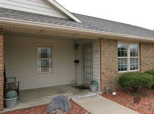 640 N 3rd Ave, Morton, IL