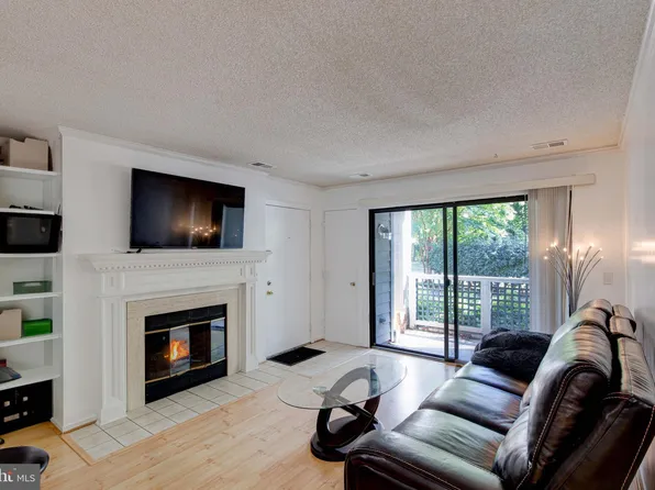 11741 Summerchase Cir Suite 1741-A, Reston, VA 20194