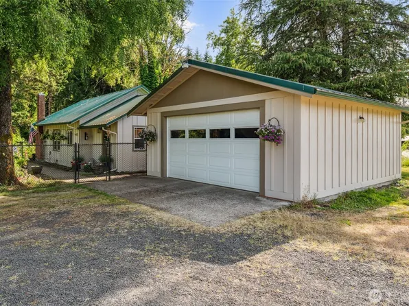 3381 Centralia Alpha Road, Onalaska, WA 98570
