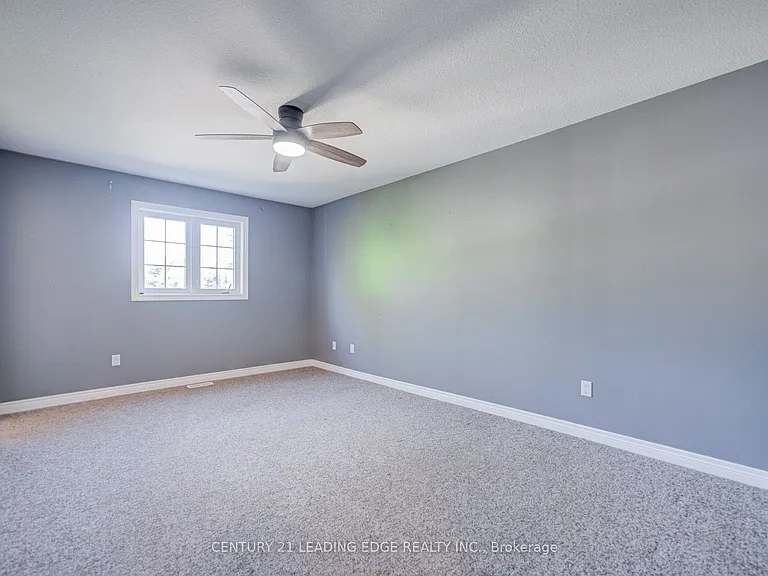 124 College St #9 — Photo 27