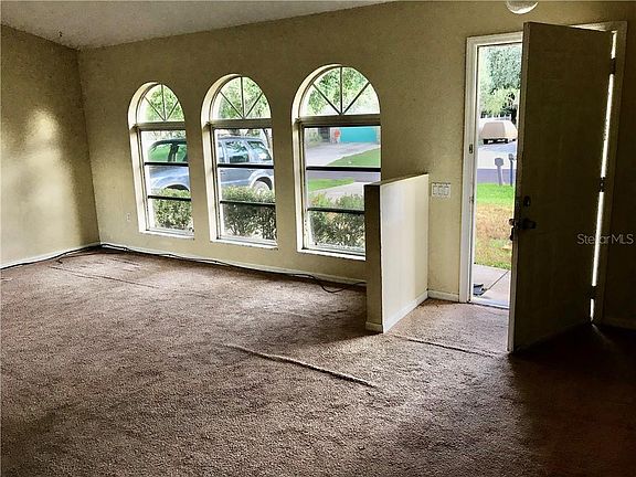 4th image of 18360 Twilite Ave