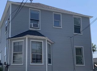 25 Mohawk Ave FLOOR 2, Warwick, RI 02889