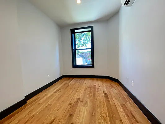 Rented by Doorway NYC, LLC | media 26