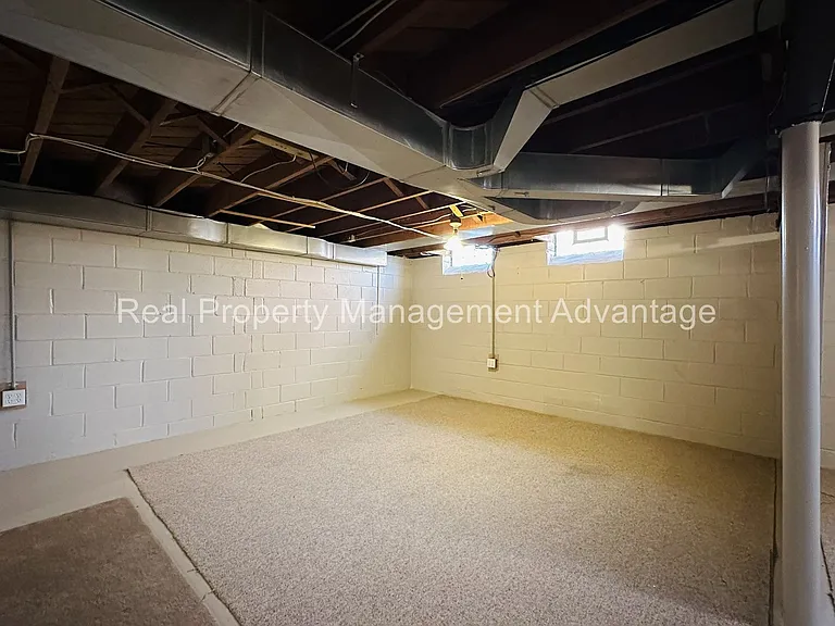 3912 Hillside Dr — Photo 19