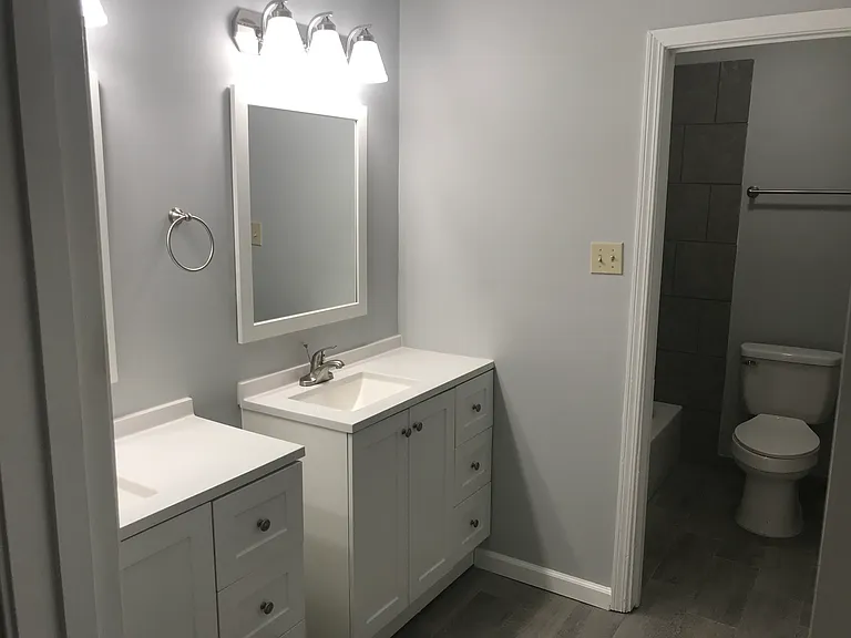 7028 Ashaway Cv — Photo 14