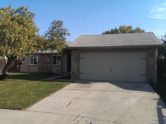 2nd image of 3824 Missionwood Ct