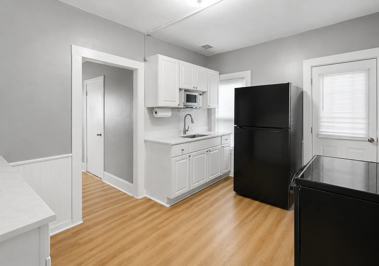 20 Central St — Photo 3