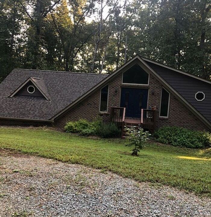 2nd image of 7625 Waxhaw Creek Rd