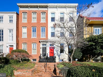 318 Constitution Ave NE, Washington, DC, 20002