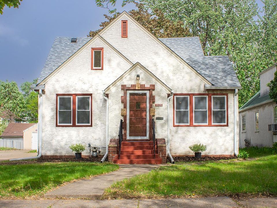 1st image of 1028 Hall Ave