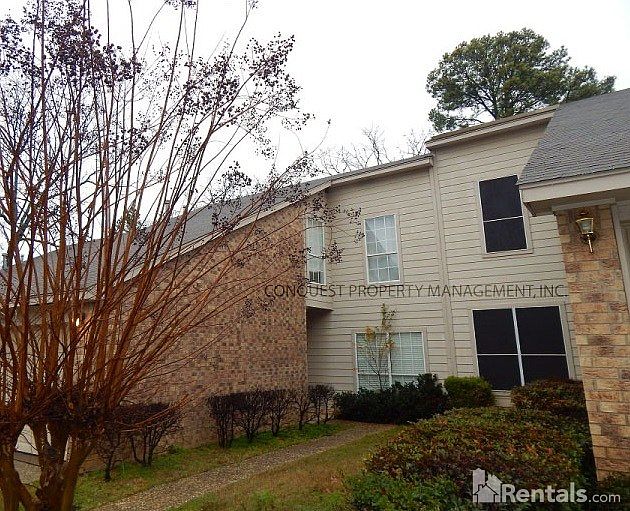 1st image of 2006 Villa Dr