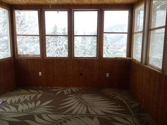 Screened porch