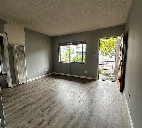 4th image of 3020 London St APT 5