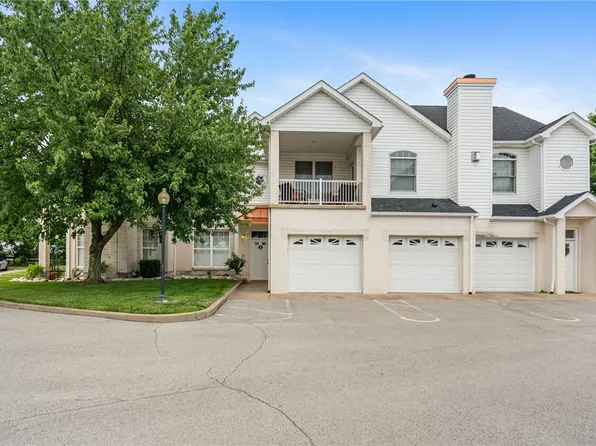 222 Adams Pointe Blvd Unit 1, Mars, PA 16046