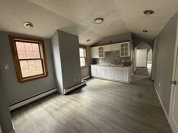 4th image of 178 5th Ave #2