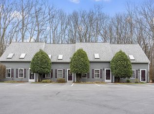 6 Tanglewood Dr, East Hampstead, NH 03826