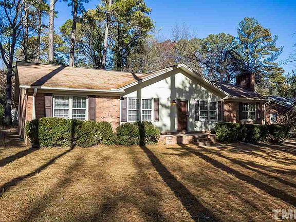 3rd image of 1804 Kirkwood Dr
