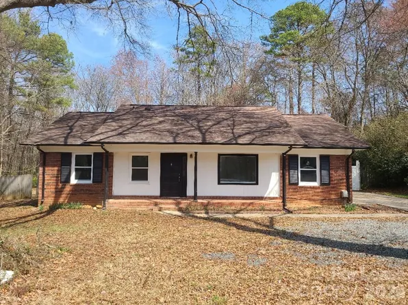 711 E John St, Matthews, NC 28105