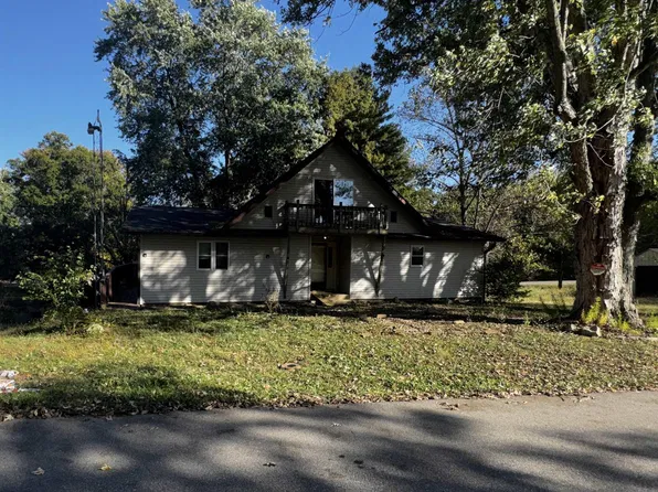 921 S Strauser Rd, Springville, IN 47462