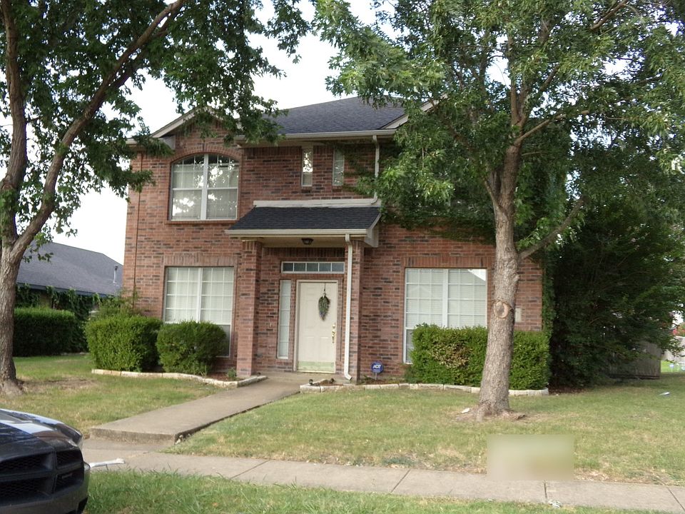 1st image of 2525 Crystal Falls Dr