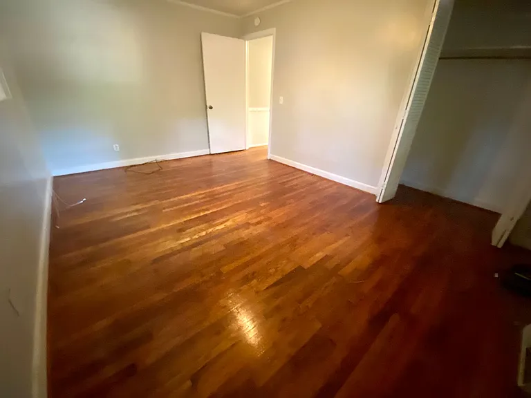 129 Freedom Dr — Photo 24