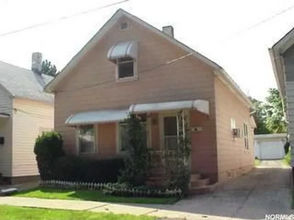 6518 Hosmer Ave, Cleveland, OH 44105