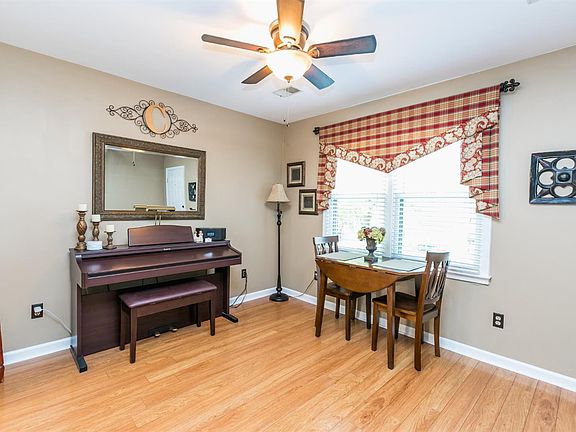 3rd image of 3344 Gatewood Ct
