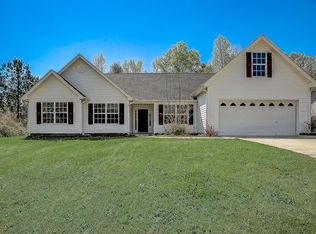 3103 Centurion Dr, Gainesville, GA 30506
