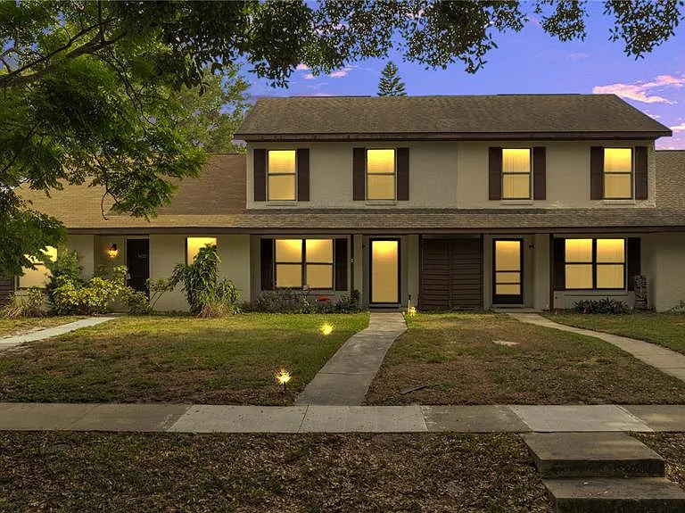 9426 Lake Lotta Cir — Photo 1