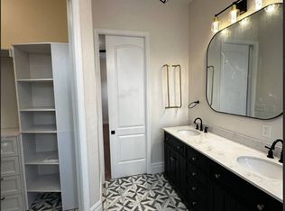 3006 W Heiter St, Tampa, FL 33607