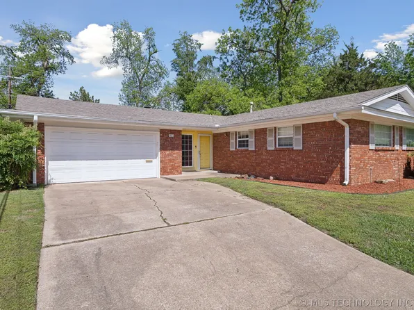 1623 E 56th Ct, Tulsa, OK 74105