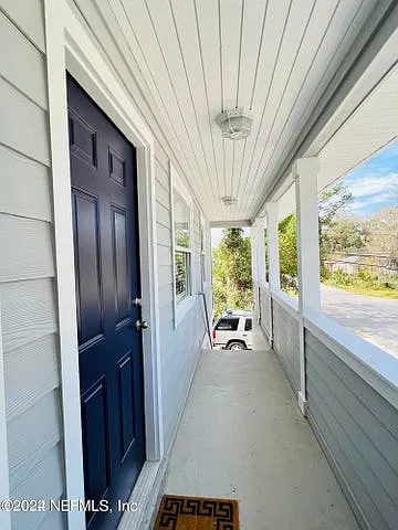 2 bed, 706 sqft, $1,250 — Photo 2