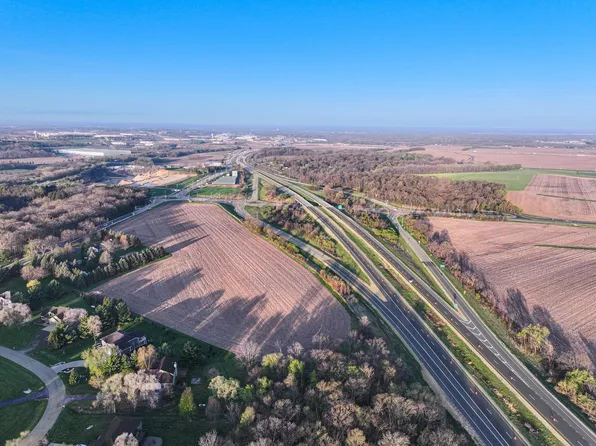 18.7 M/l Acres, Beloit, WI 53511
