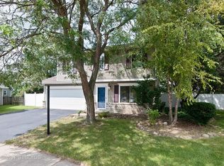 1639 Edinburgh Ln, Aurora, IL 60504