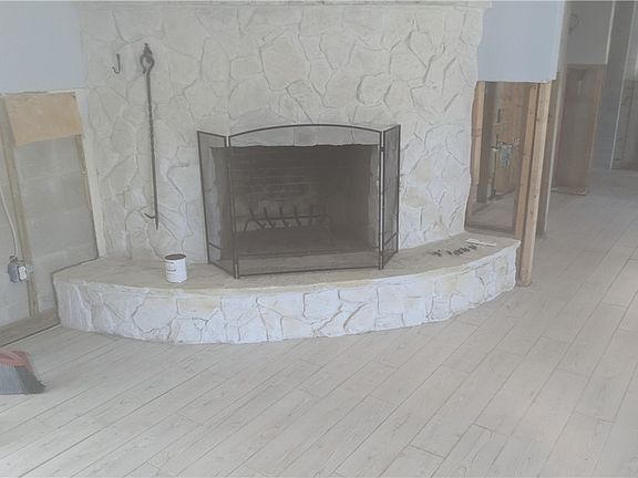 5th image of 11815 W Waterway Dr