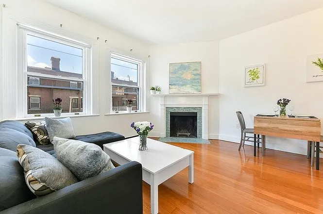 15 Keswick St #4 — Photo 4