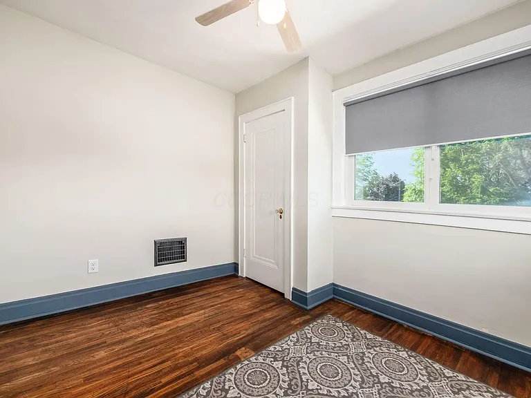 211 E Jenkins Ave — Photo 24