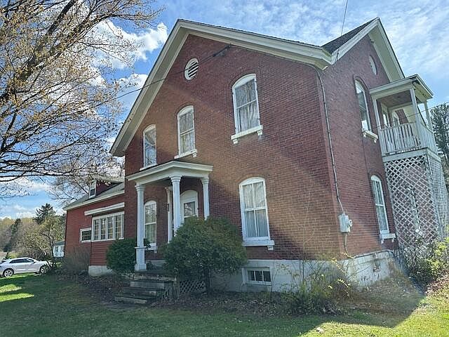 1st image of 275 Duane St