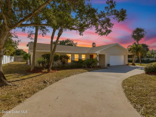 1403 Oak St, Melbourne Beach, FL 32951