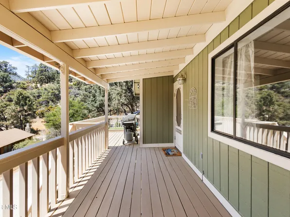 3905 Oregon Dr, Frazier Park, CA 93225